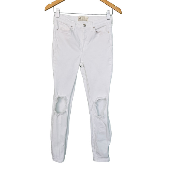 Free People Busted Knee Skinny Fit Jeans White Distressed #OB636273R Size 27 - Picture 2 of 13